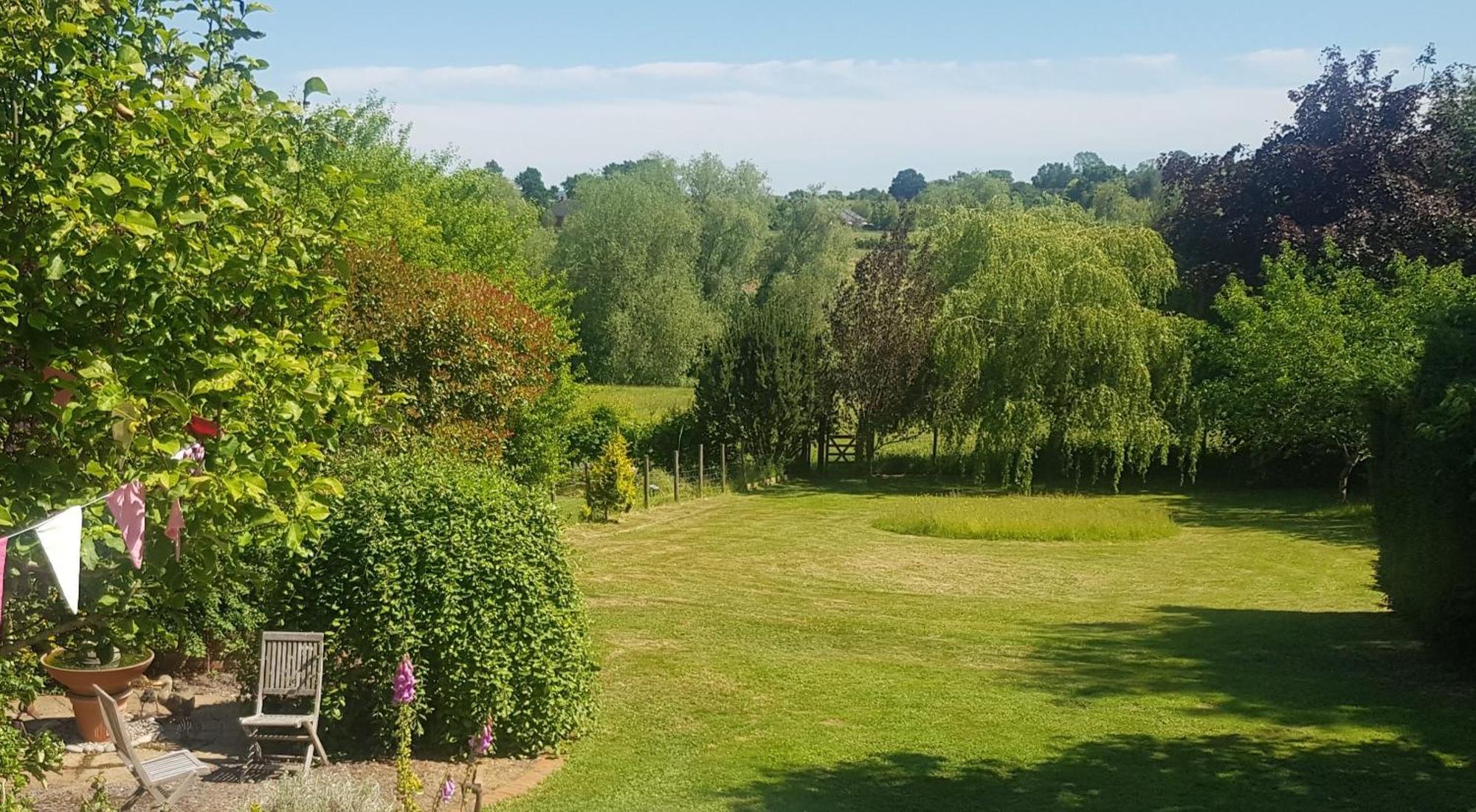 Bed and Breakfast Redroofs Tenbury Exterior foto